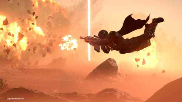 玩家提议《地狱潜兵2》错误装配地狱炸弹即刻引爆