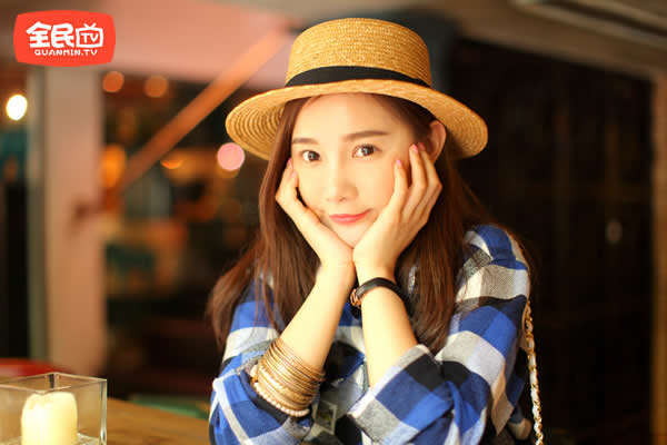 今晚19点伊芙蕾雅全民TV首播 小智化身护花使者