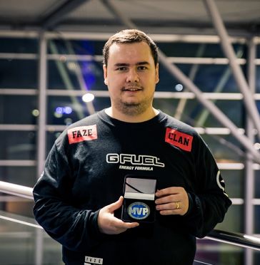 瓜皇归来 Guardian获得IEM悉尼站MVP