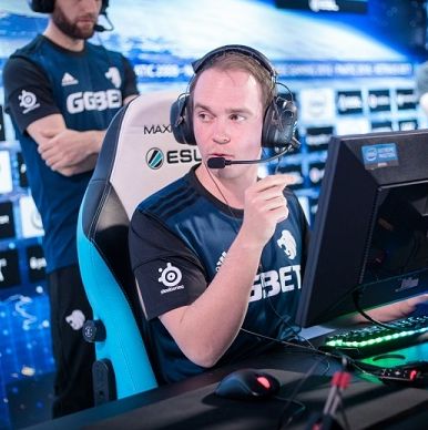 决战延雪平 North受邀DreamHack夏季公开赛