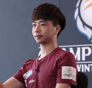 远征！电竞足球先生李思俊 剑指阿姆斯特丹