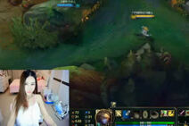 LOL美女主播：女神猫七ADC蓝EZ