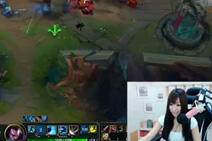 lol虎牙第一女神亚索第二弹：单手操作虐全场