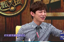 何炅解说英雄联盟：一坨红的一坨蓝的炸来炸去