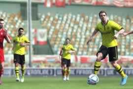 FIFAOL3砸蛋大作战 三重好礼幸运开砸