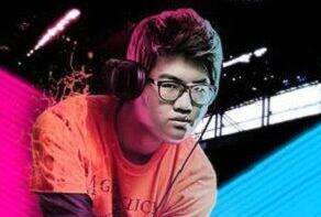 姿态为什么叫打碟男孩 打碟少年姿态缘由