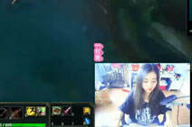 lol美女萌猫直播：女警可怕火力无限输出！