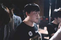 Uzi在哪里直播 全民TV小狗的直播时间表