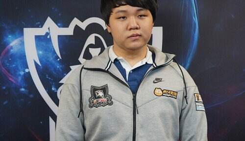 rox队员pray泪洒直播间:离开基地非常难过_特玩网lol英雄联盟专区