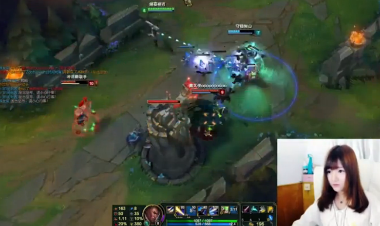lol女神直播：南小晚双枪奥巴马 打法极激进凶残