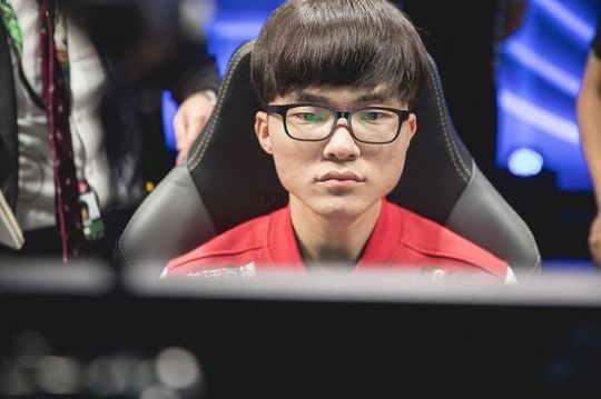 Faker：留在韩国很明智 SKT的合约无法拒绝