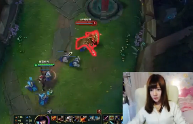 lol女神直播：南小晚强势女警 3枪暴击就杀人