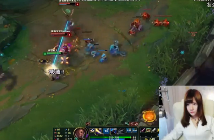 lol女神直播：南小晚无敌奥巴马制霸下路