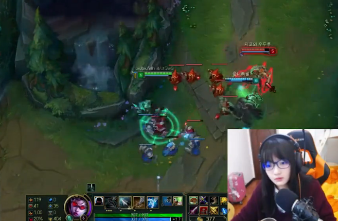 lol女神直播：深海鱼韩服VN 前期也异常凶猛
