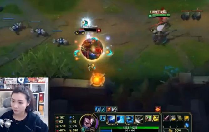 lol女神直播：女流辅助亚索 配合滑板鞋真的强