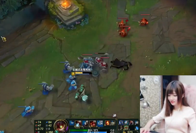 lol女神直播：南小晚中单炸弹人 一个炸弹要你命