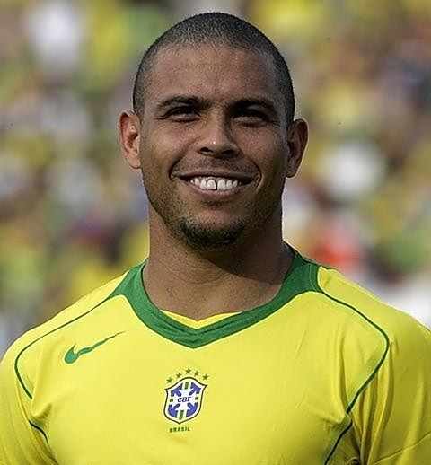 罗纳尔多涉足电竞入股巴西英雄联盟战队