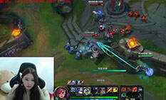 lol女神直播：酥酥打野蔚 还是中单会搞事