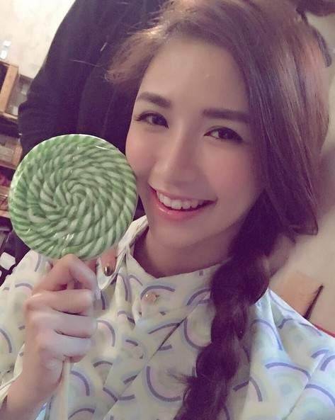 自带女神光环 马来西亚最美网红笑容收服网友