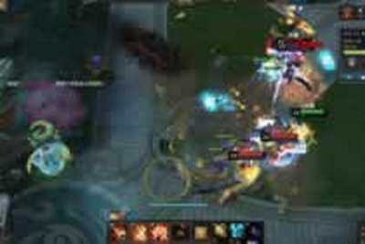 梦三国红旗袁术所向披靡 希望连胜首获3分