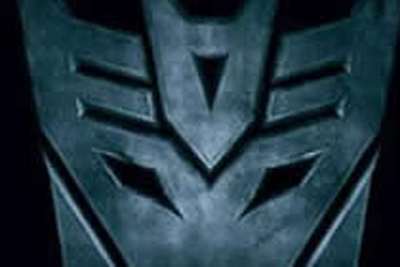 威震天是变形金刚OL霸天虎的第几代领袖