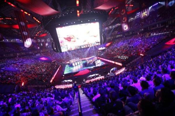电竞里程碑 《DOTA2》TI7奖金池突破一亿美金