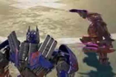 变形金刚OL擎天柱机车形态粘人BUG视频