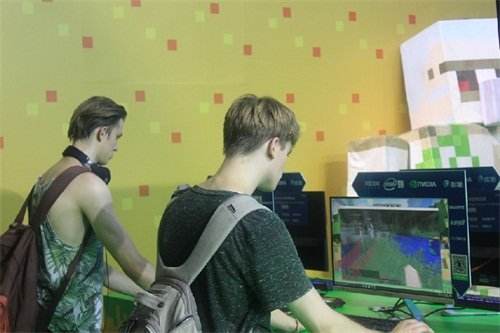 冒险家集结回归《我的世界》中国版CJ抢先试玩