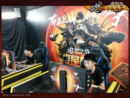 QQ飞车谁是车王第四季总决赛 巅峰对决竞速狂欢