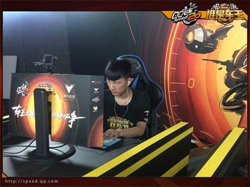 QQ飞车谁是车王第四季总决赛 巅峰对决竞速狂欢