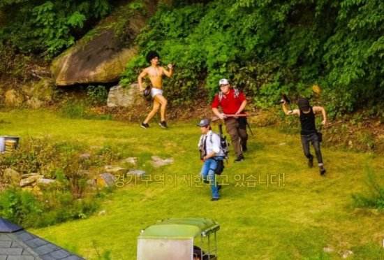 《绝地求生》真人COS 平底锅乱入