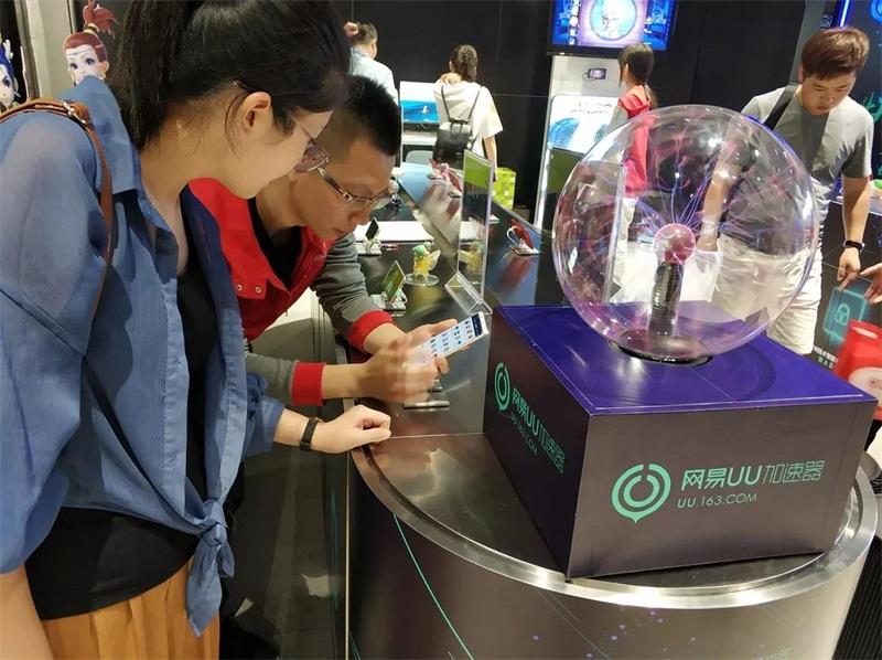 广州出国游必去新“景点” 游戏玩家乐翻天