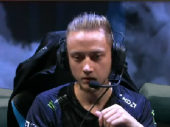 S8小组赛：GRX vs FNC