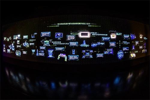 看S10全球总决赛!参加王者荣耀五周年!就来腾讯电竞体验馆!