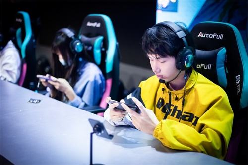 王者荣耀主题活动圆满结束!李九、诺言、Fly探馆腾讯电竞体验馆