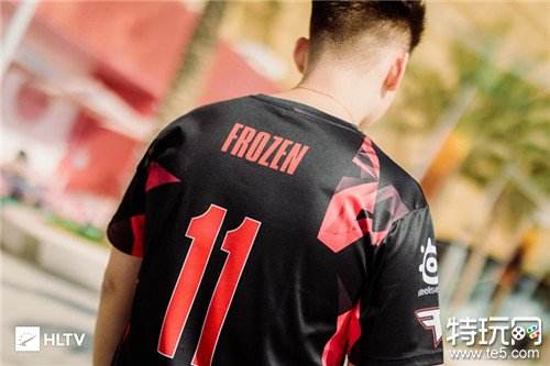 BLAST评选年度最佳阵容出现变化 siuhy和Jimpphat都将加入MOUZ