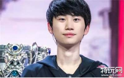 多位知情人爆料doinb下个月复播 TES即将遭遇最大噩梦