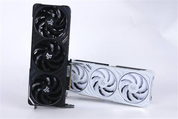 支持DLSS4，从“新”出发|影驰GeForce RTX 5080金属大师OC系列测评